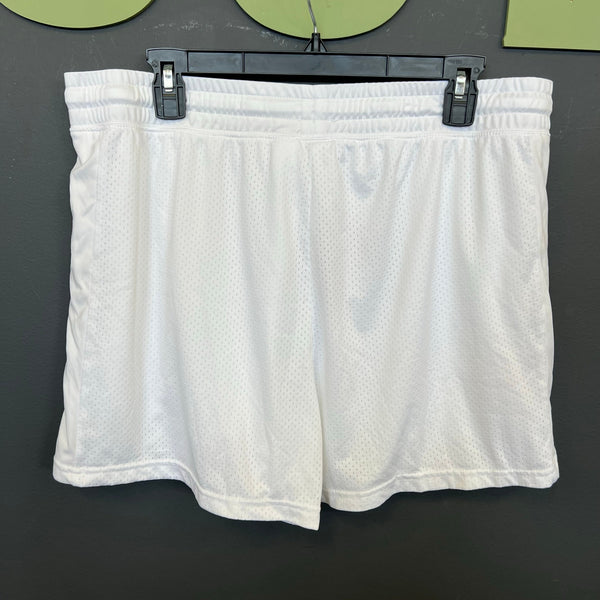 NWOT Athletic Works White Mesh Shorts Size XL