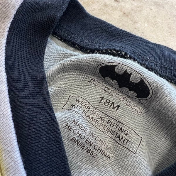 Infant Batman Two Piece Pajama Set Size 18 Mo.