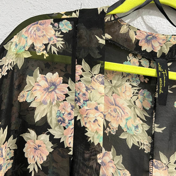 Franann Boutique Floral Sheer Open Front Cardigan Medium