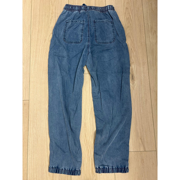 Time and Tru Lightweight Denim Joggers Size XS