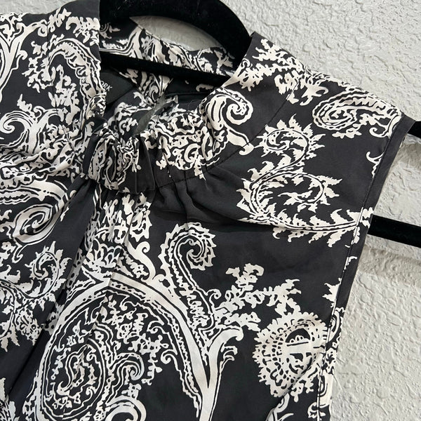 Jones New York Paisley Mock Neck Tank Top Size 4