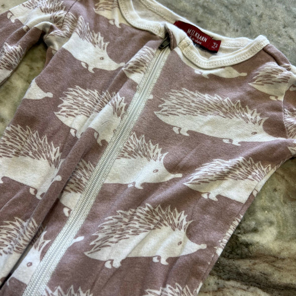 Milkbarn Mauve Hedgehog Footie Size 3-6 Mo