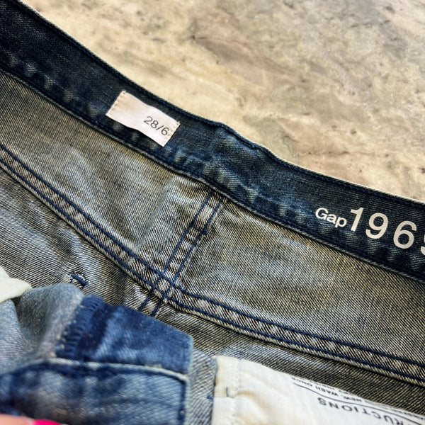 NWOT Gap Raw Hem Denim Mini Skirt Size 6