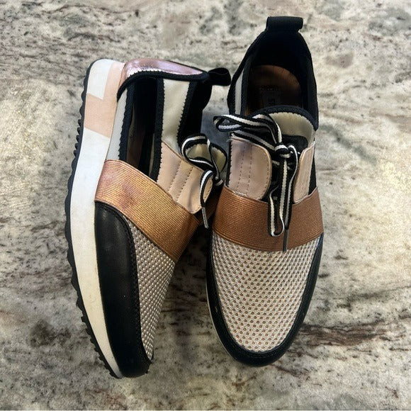 Steve Madden Arctic Sneaker Rose Gold Size 8.5