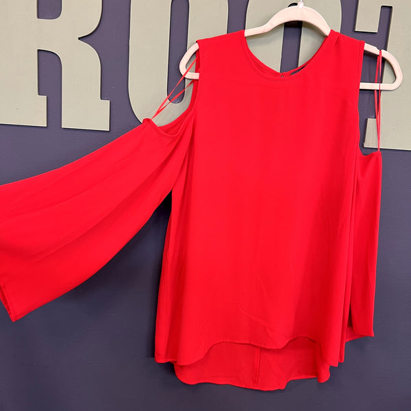 Vince Camuto Red Cold Shoulder Flare Sleeve Blouse Large