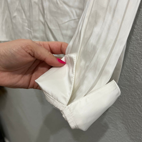 NWT H&M White Satin Long Sleeve V-Neck Blouse Size 12