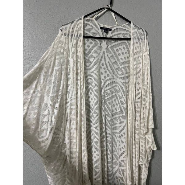 American Eagle Ivory Lace Open Front Fringe Kimono One Size