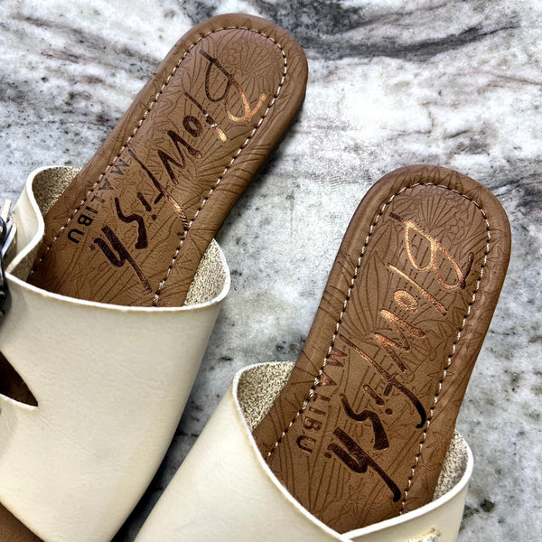 NWOT Blowfish Malibu Double Buckle Slide Sandals Size 9