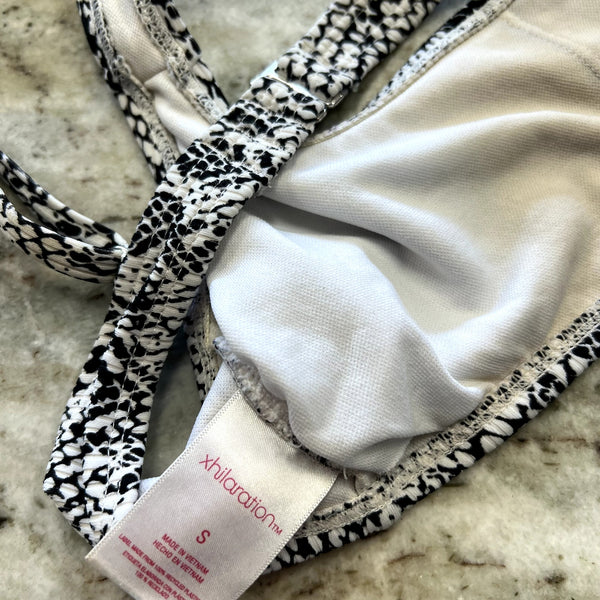 Xhiliration Snake Print Square Neck Swim Top Size Small