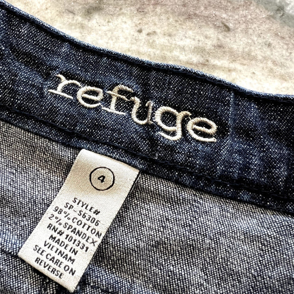 Refuge Dark Denim Button Front Jean Shorts Size 4