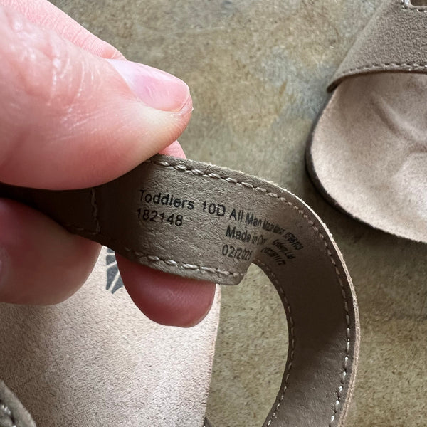 Boys Brown Double Buckle Sandals Size 10