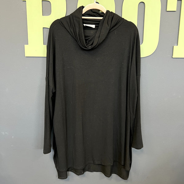 Zenana Black Cowl Neck Side Slit Sweater Size Large