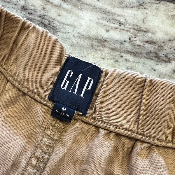 Gap Women's Lightweight Khaki Shorts Size Medium