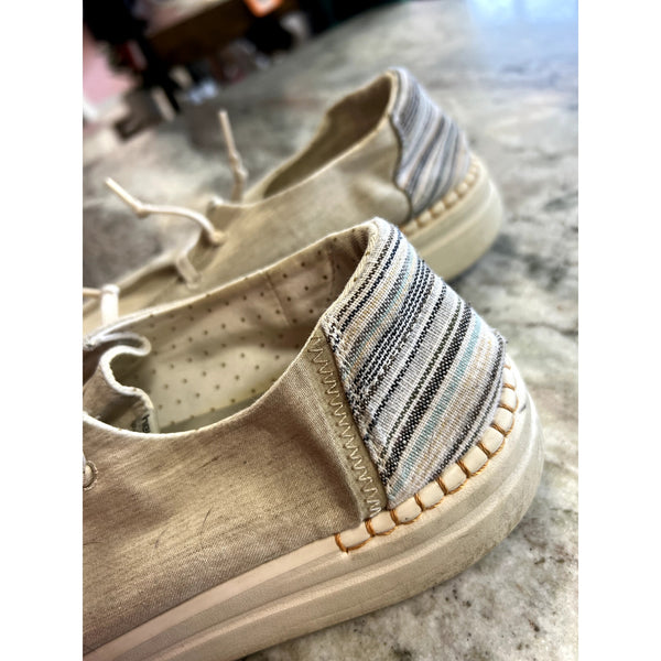 Hey Dude Wendy Rise Beige Slip On Shoes Size 8