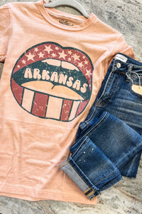 Arkansas Lips Peach Graphic Tee