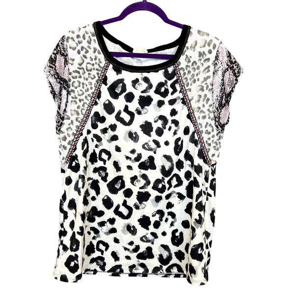 Bibi Boutique Leopard Print Blouse Size Small