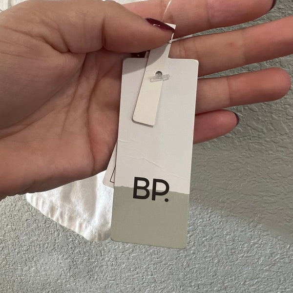 NWT BP. White Front Button Linen Cropped Tank Medium