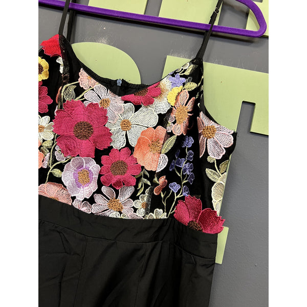 Women's Floral + Black Jumpsuit Size 1XL