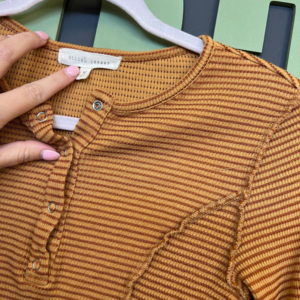 Gilded Intent Fitted Cropped Raw Hem Orange Long Sleeve Top Medium