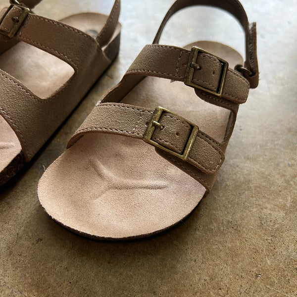 Boys Brown Double Buckle Sandals Size 10