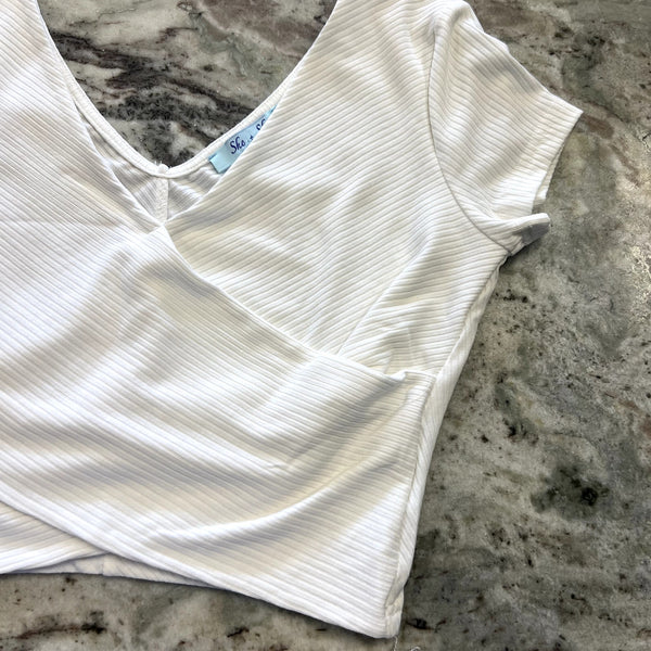 She + Sky White Ribbed Wrap Blouse Size Small