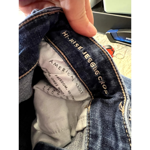 American Eagle Dark Distressed High Rise Jegging Crop Skinny Leg Size 12