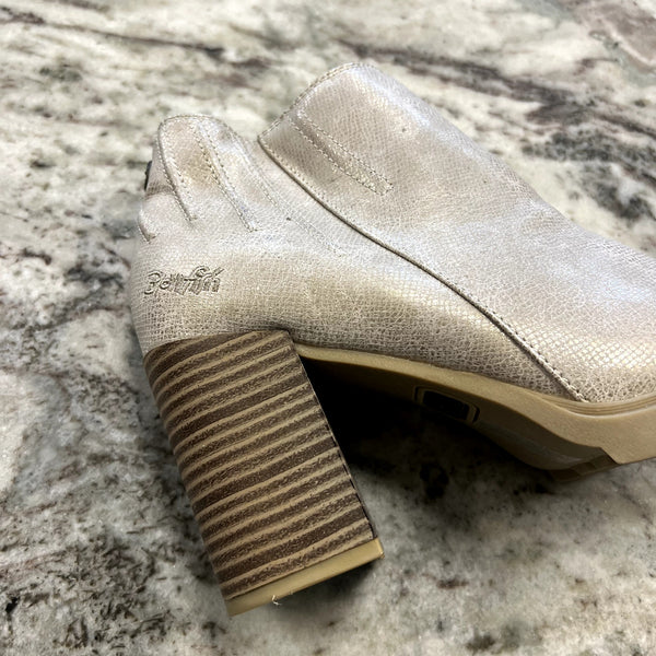 Blowfish Malibu Walker Bootie Size 8.5