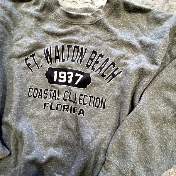 Ft. Walton beach Oversized Graphic Sweatshirt Size Large