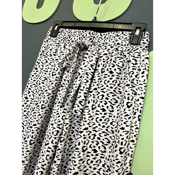 Women's Leopard Flowy Business Casual Joggers Size M