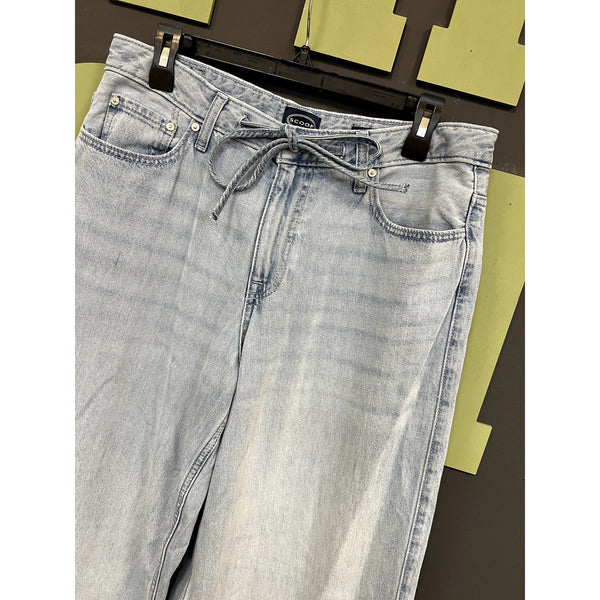 Scoop Wide Leg Light Wash Jeans Size 8