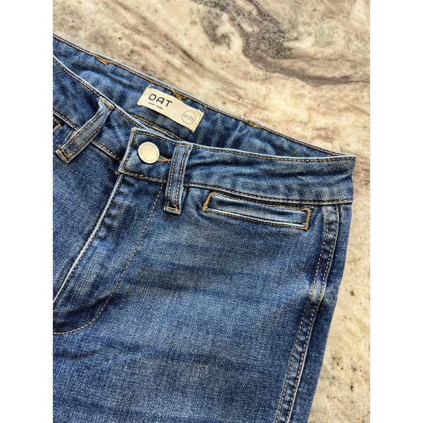 OAT Medium Wash Wide Leg Cropped Jeans Size 25
