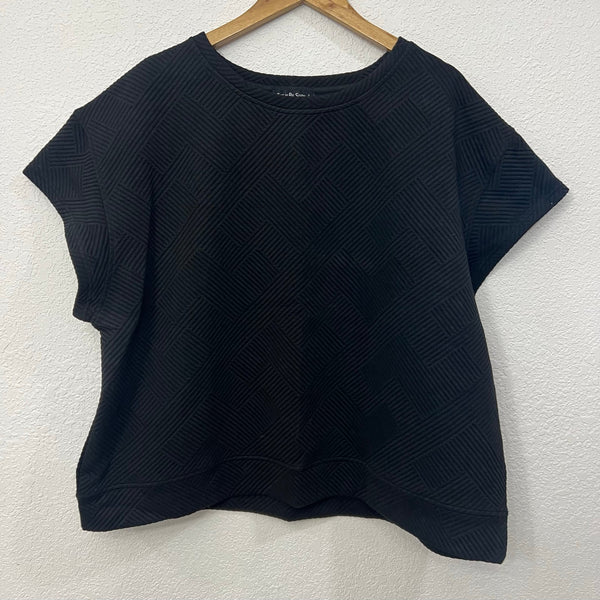 See + Be Seen Women's Black Textured Boxy Top Plus Size 1XL