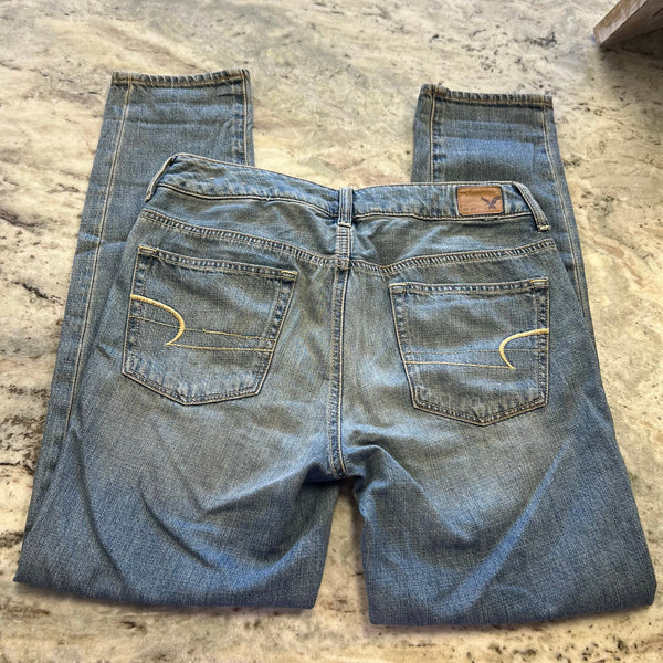 American Eagle "Boy Jean" Size 2 Regular