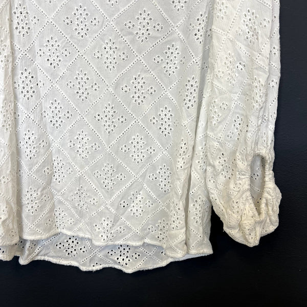 Dear John Women's White Embroidered Bubble Sleeve V-Neck Blouse Large