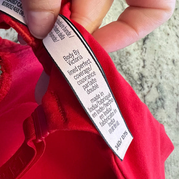 Victoria's Secret Body By Victoria Lined Perfect Coverage Red Lace Bra 34D