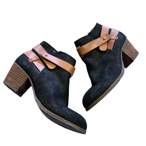 Dolce Vita Black Suede Heeled Booties Size 7.5