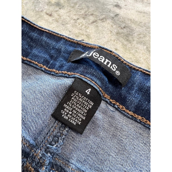 D. Jeans Straight Leg Button Detail Jeans Size 4