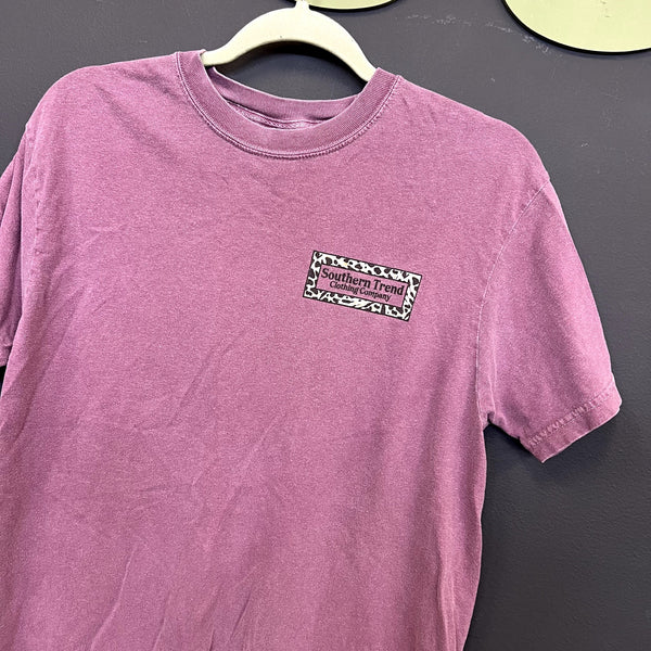Southern Trend Leopard Pig Graphic Tee Size Medium