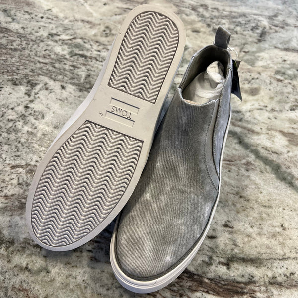 NWT Toms Earthwise Washed Cement Bryce Slip On Sneakers Size 8.5