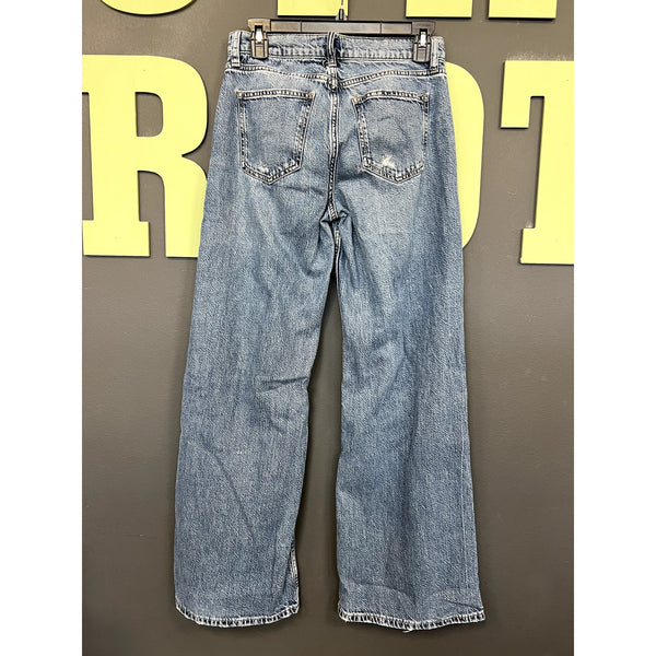 Arizona Jean Co Baggy Straight Leg Distressed Jeans Size 0