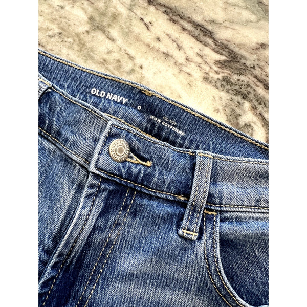 Old Navy Mid Rise Wow Boyfriend Jeans Size 0