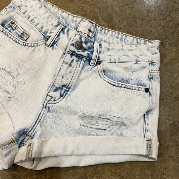 Amuse Society Light Wash Rolled Hem Denim Shorts Size 24