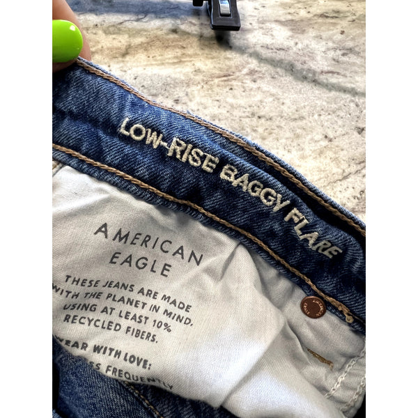 American Eagle Women's Low Rise Baggy Flare Jeans Size 12