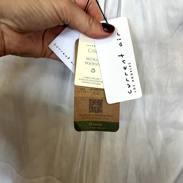 NWT Current Air White Satin Embroidered Long Sleeve Blouse Small