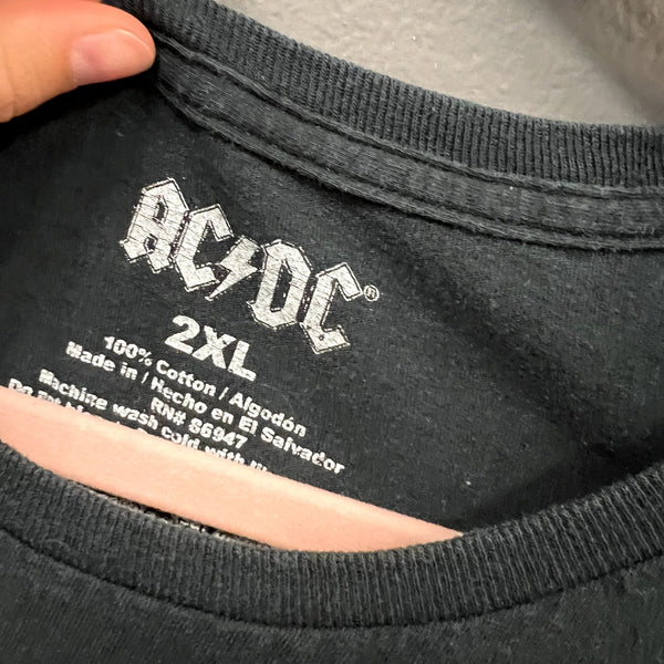 Unisex AC/DC Back in Black Graphic Tee Size 2XL