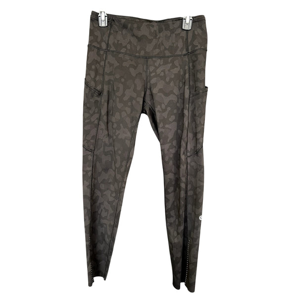 Women's Black Camo Cropped Leggings Size 10