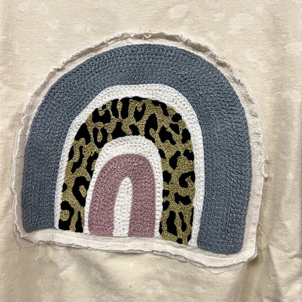 One24 Rags Rainbow Patch Ivory Distressed Sweatshirt Size 2XL