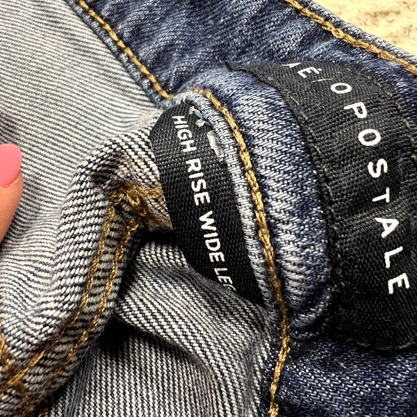 Aeropostale High Rise Wide Leg Jeans Size 6