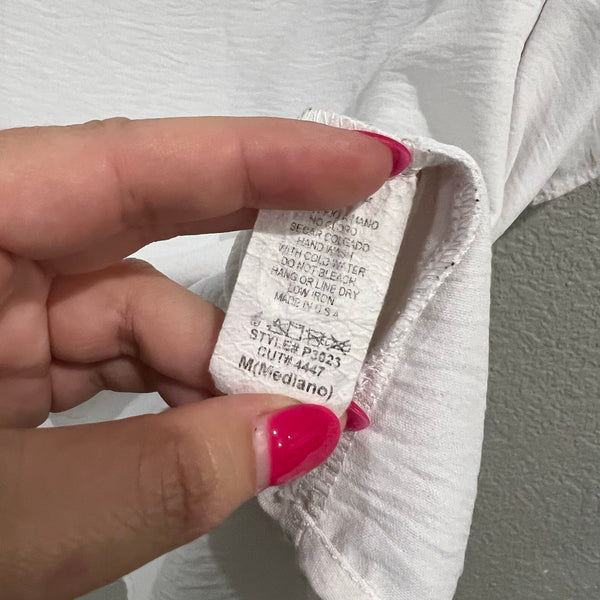 Jodifl Oversized Boutique White V-Neck Pocket Blouse Size Medium