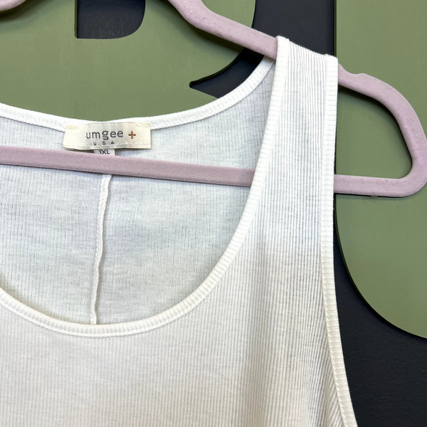 Umgee White Ribbed Tank Top Size 1XL